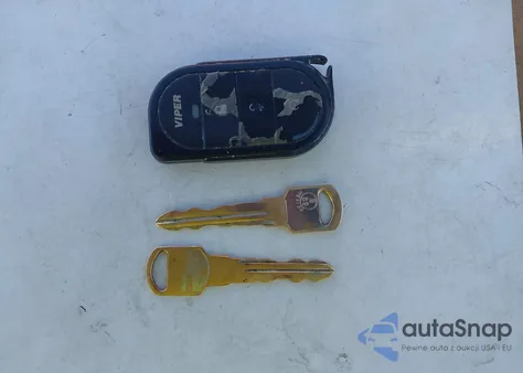 2003 Chevrolet Silverado 1500 Ls из США, поврежденный, VIN 1GCEC14V43Z165672